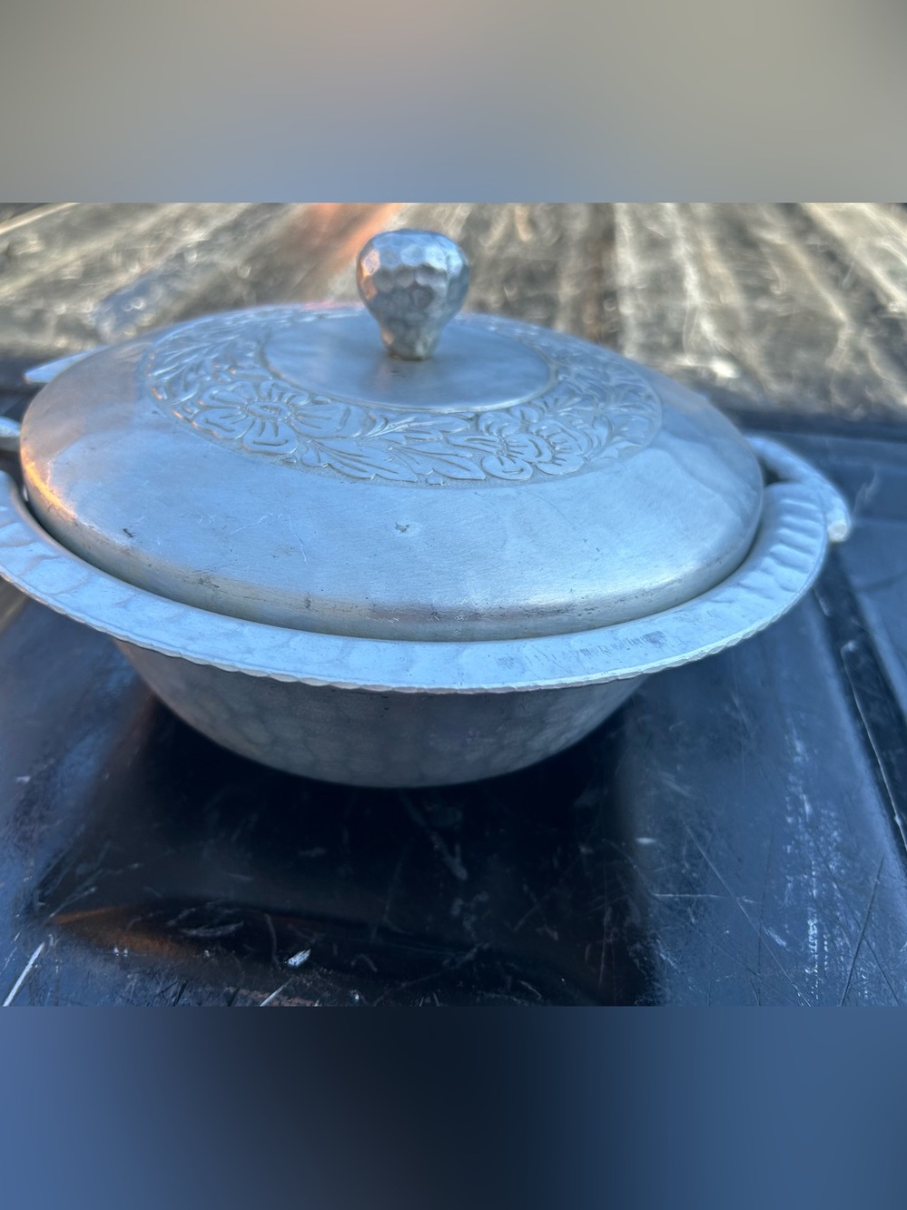 Vintage Everlast Hand-Forged Hammered Aluminum Covered Casserole Dish